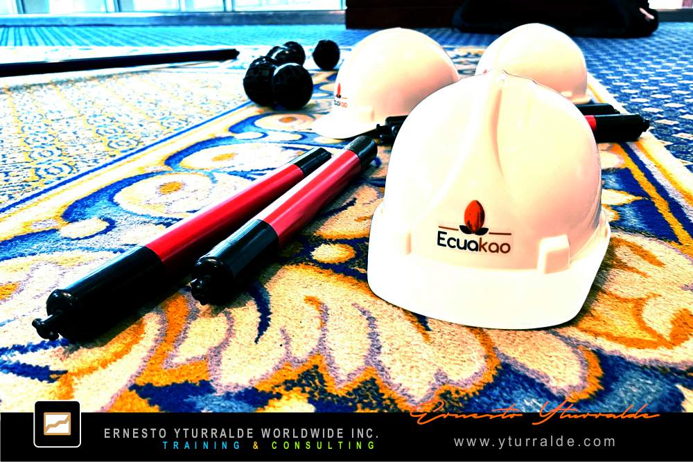 Team Building Ecuador | Ejercicios colaborativos de confianza y cohesión en Quito